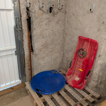 Grande Maison De 10 Personnes Au Calme Pres De Foix Au Coeur De L'ariege Gudas